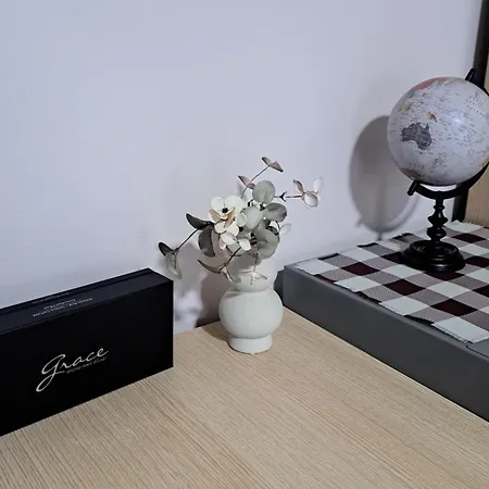 Morfeas بيت ضيافة تيرانا
